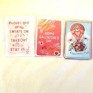 Hallmark Valentine's Day Card Assortment 14 New Cards with Envelopes